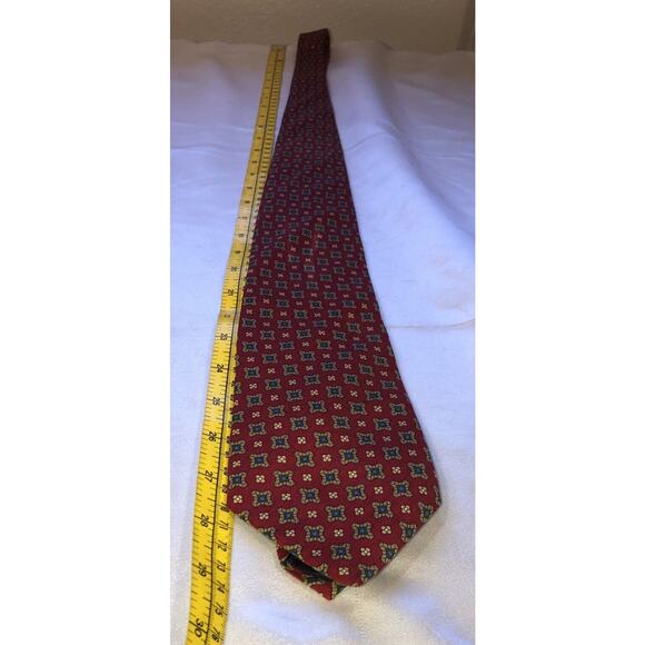 Brooks Brothers Makers Silk Blend Geometric Pattern Burgundy Neck Tie - Picture 5 of 6